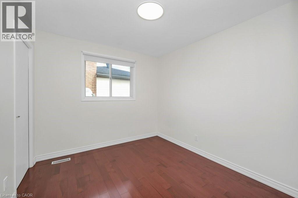 2523 Waterford Street, Oakville, Ontario  L6L 5E5 - Photo 15 - 40789792