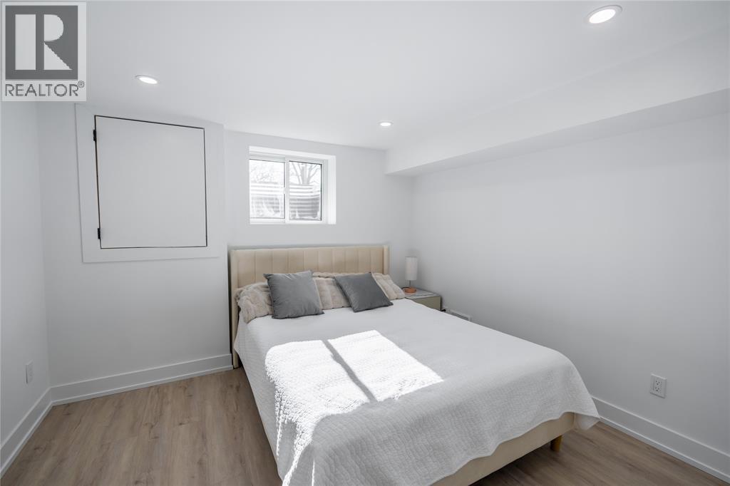 1566 Howston Avenue, Sarnia, Ontario  N7V 3Y9 - Photo 18 - 25029363