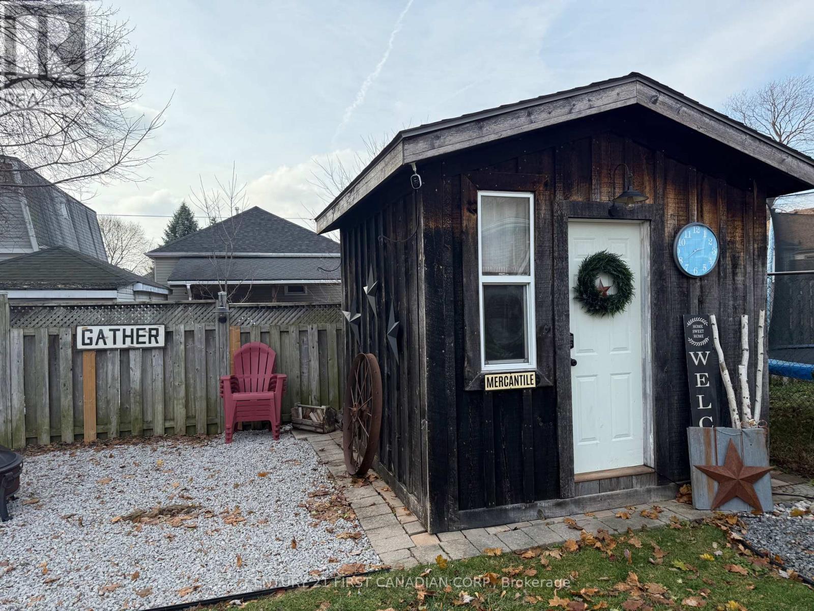 37 Tennyson Street, London East, Ontario  N5Z 2K6 - Photo 31 - X12565340