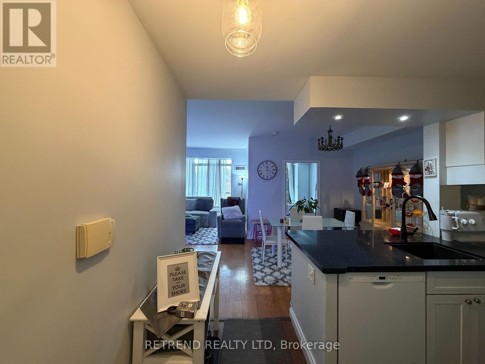 310 - 1750 Bayview Avenue, Toronto, Ontario  M4G 4H6 - Photo 5 - C12567846