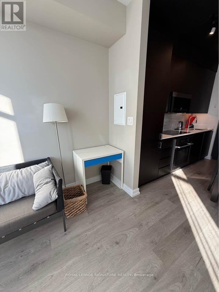 Ph11 - 15 Iceboat Terrace, Toronto, Ontario  M5V 4A5 - Photo 11 - C12567898