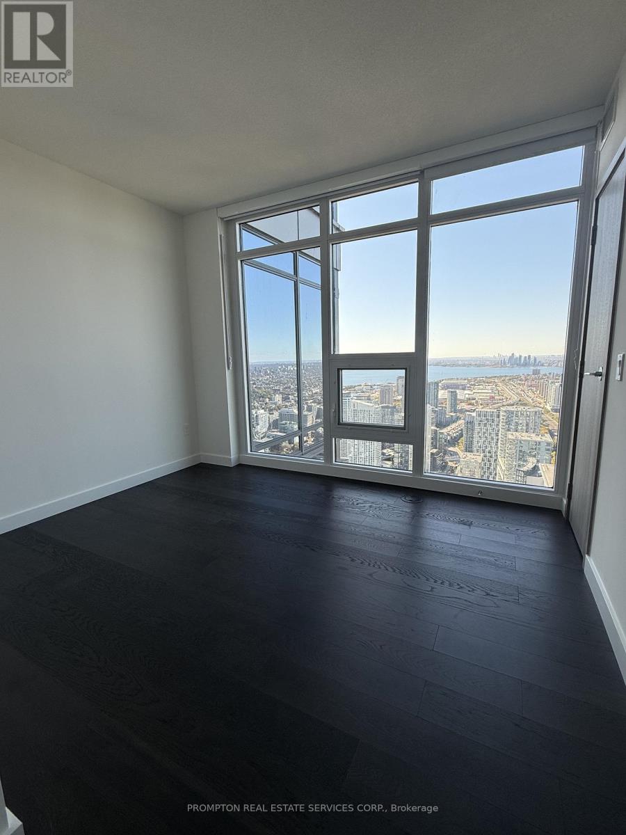 6902 - 3 Concord Cityplace Way, Toronto, Ontario  M5V 0X4 - Photo 13 - C12567926