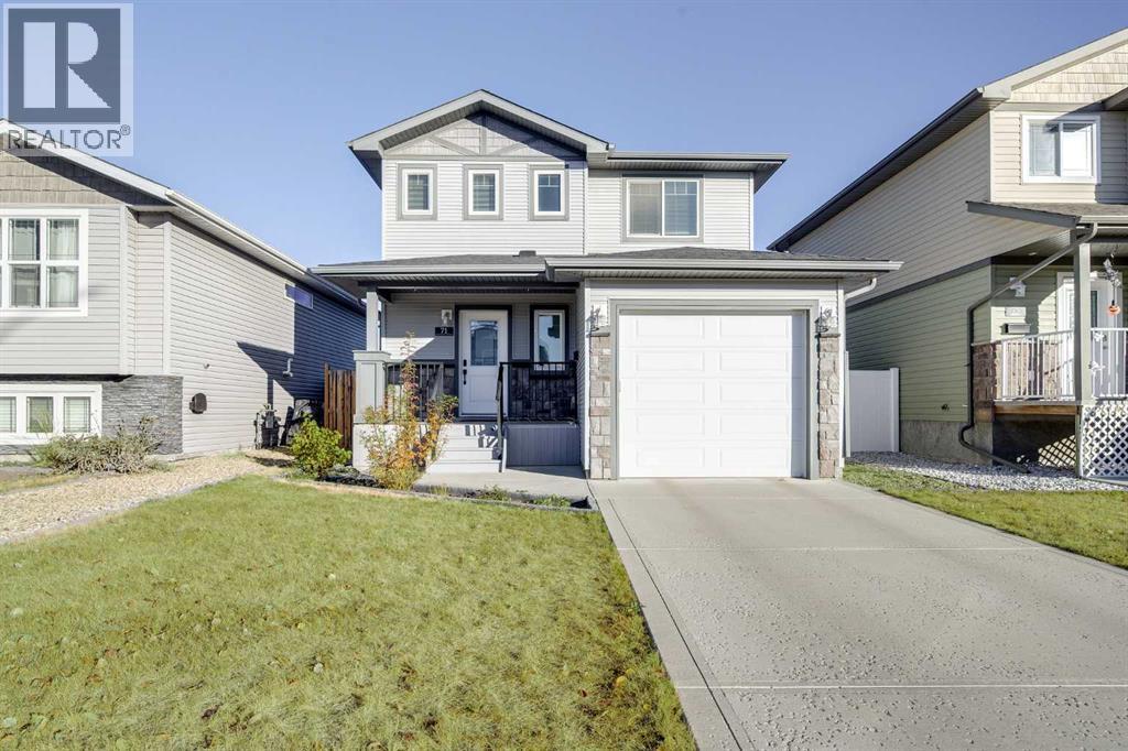 71 Almond Crescent, Blackfalds, Alberta  T0M 0J0 - Photo 1 - A2267040
