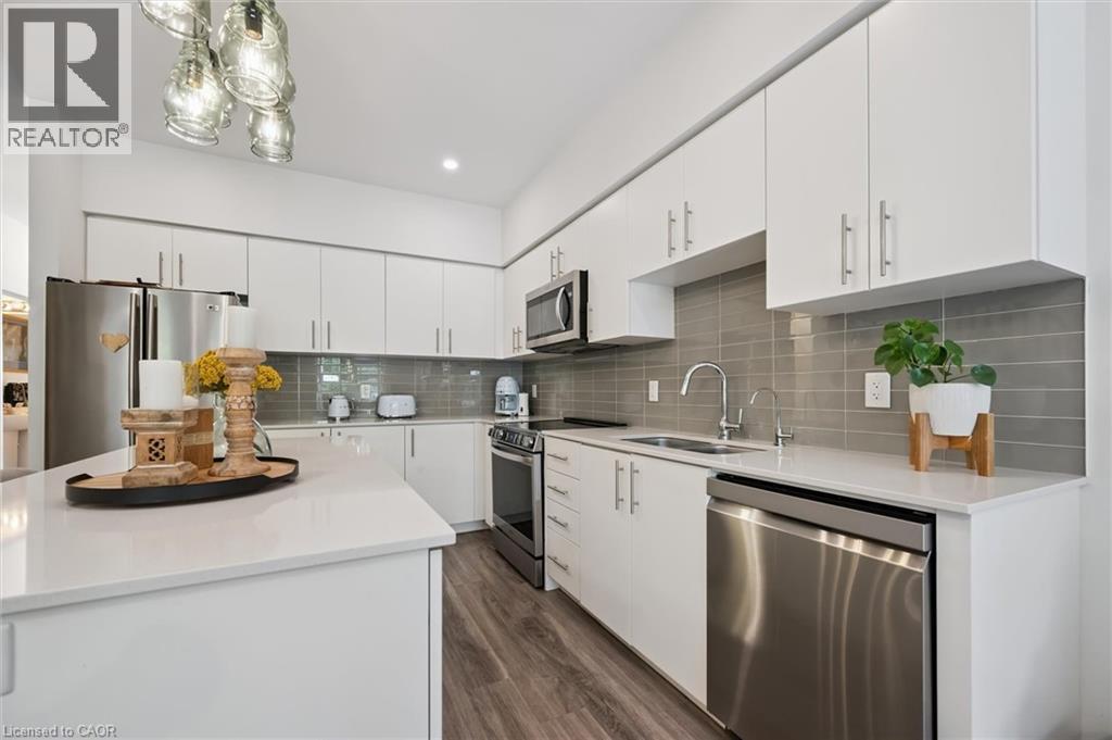 110 Fergus Avenue Unit# 21, Kitchener, Ontario  N2K 0K9 - Photo 11 - 40776595