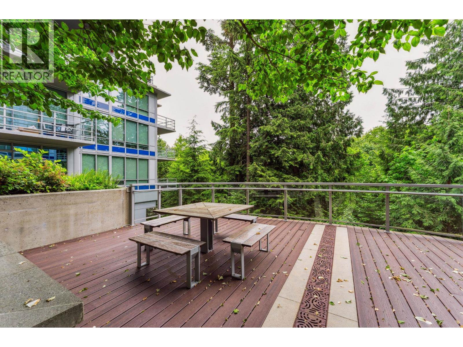 002 9060 University Crescent, Burnaby, British Columbia  V5A 0E1 - Photo 17 - R3051434