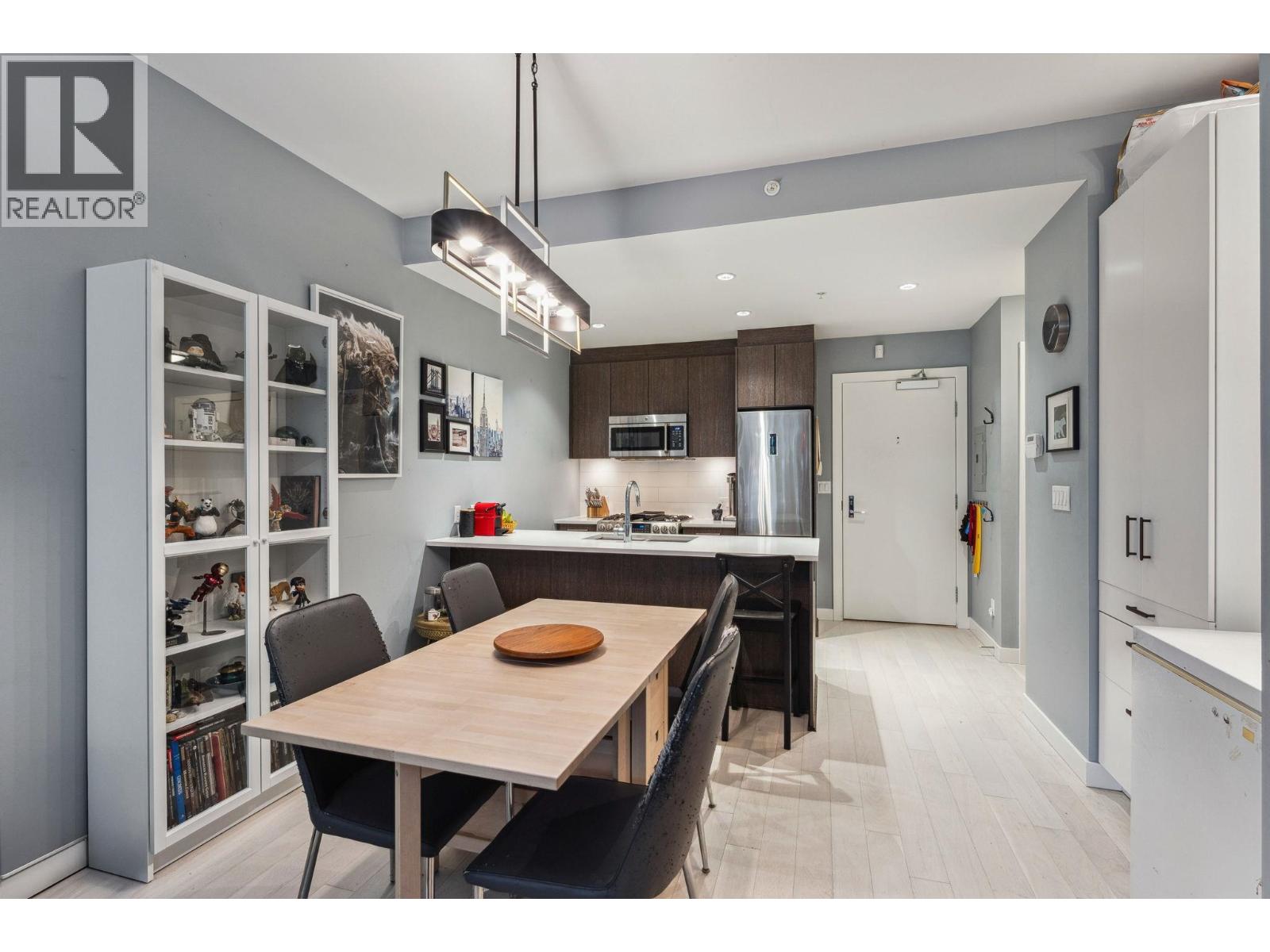 002 9060 University Crescent, Burnaby, British Columbia  V5A 0E1 - Photo 8 - R3051434