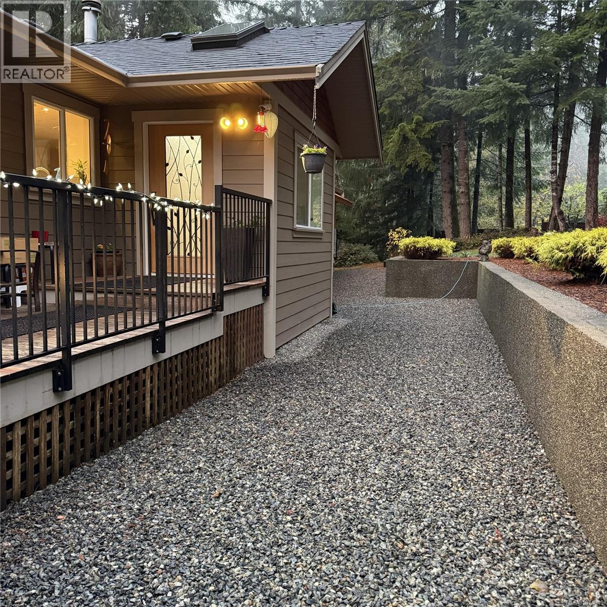 3061 Renfrew Rd, Shawnigan Lake, British Columbia  V8H 2E4 - Photo 54 - 1014049