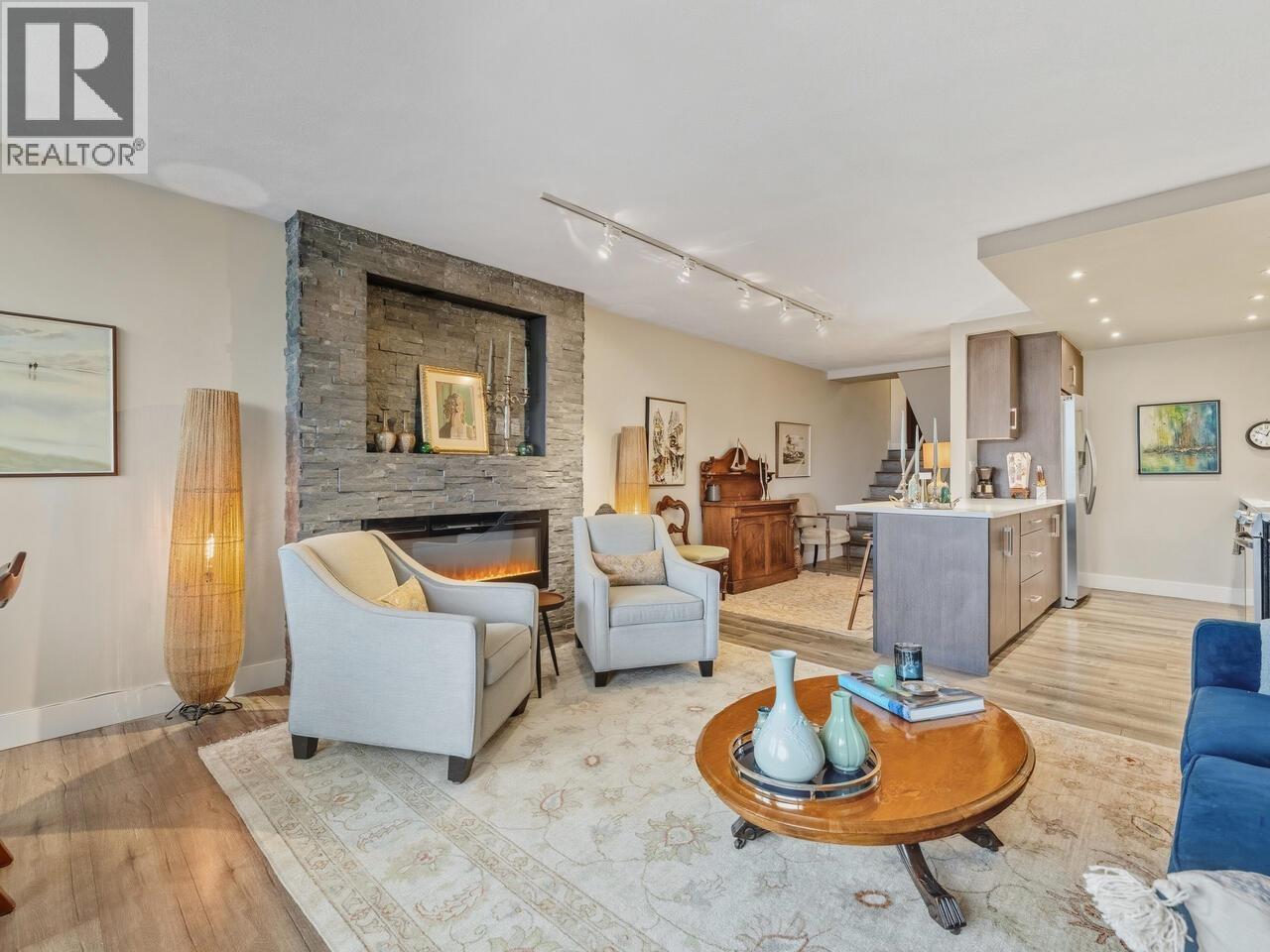 521 666 Leg In Boot Square, Vancouver, British Columbia  V5Z 4A4 - Photo 16 - R3069240