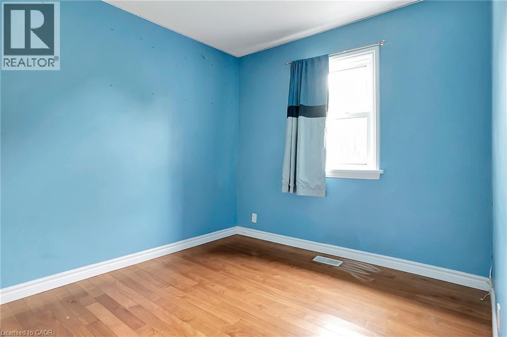 1392 Doon Village Road, Kitchener, Ontario  N2P 1A5 - Photo 12 - 40777684