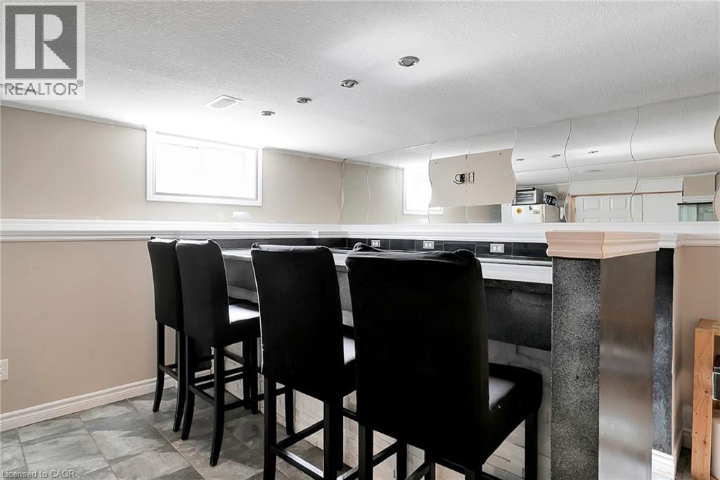 1392 Doon Village Road, Kitchener, Ontario  N2P 1A5 - Photo 18 - 40777684