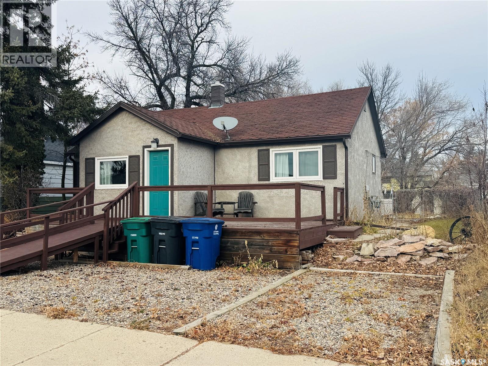 213 3rd Avenue W, Biggar, Saskatchewan  S0K 0M0 - Photo 28 - SK024440