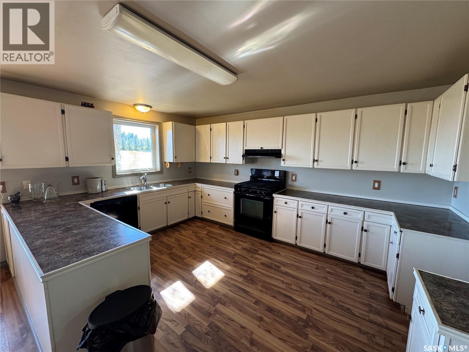 Bundschuh Estate Acreage, Biggar Rm No. 347, Saskatchewan  S0K 0M0 - Photo 8 - SK024196