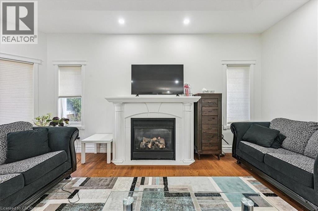 107 Deschene Avenue, Hamilton, Ontario  L9A 3J9 - Photo 29 - 40788084