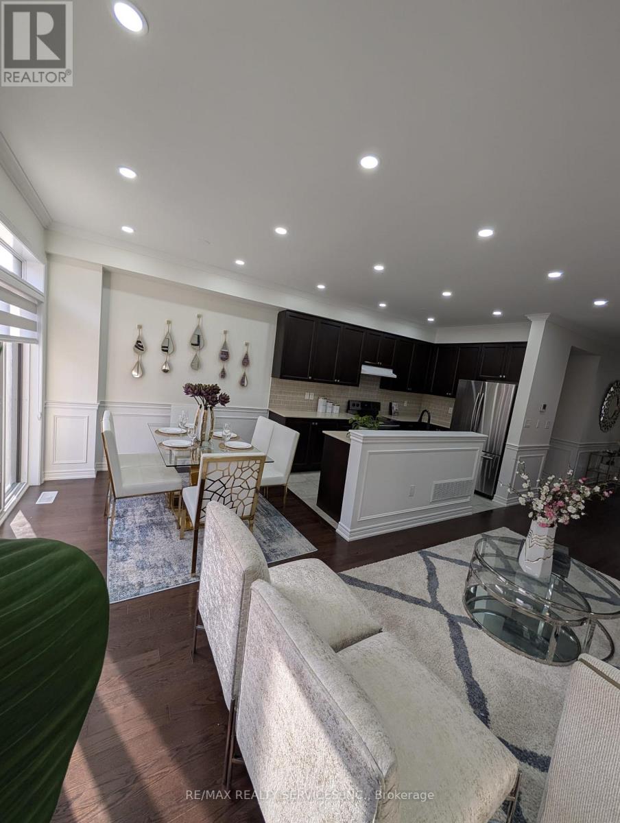 60 True Blue Crescent, Caledon, Ontario  L7E 4K7 - Photo 7 - W12566538