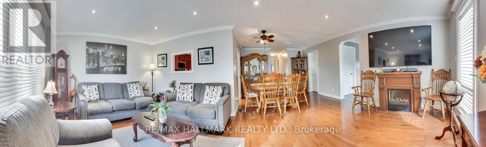 186 Beach Road, Georgina, Ontario  L4P 2L9 - Photo 10 - N12567916