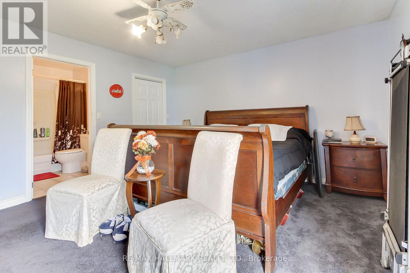 186 Beach Road, Georgina, Ontario  L4P 2L9 - Photo 22 - N12567916