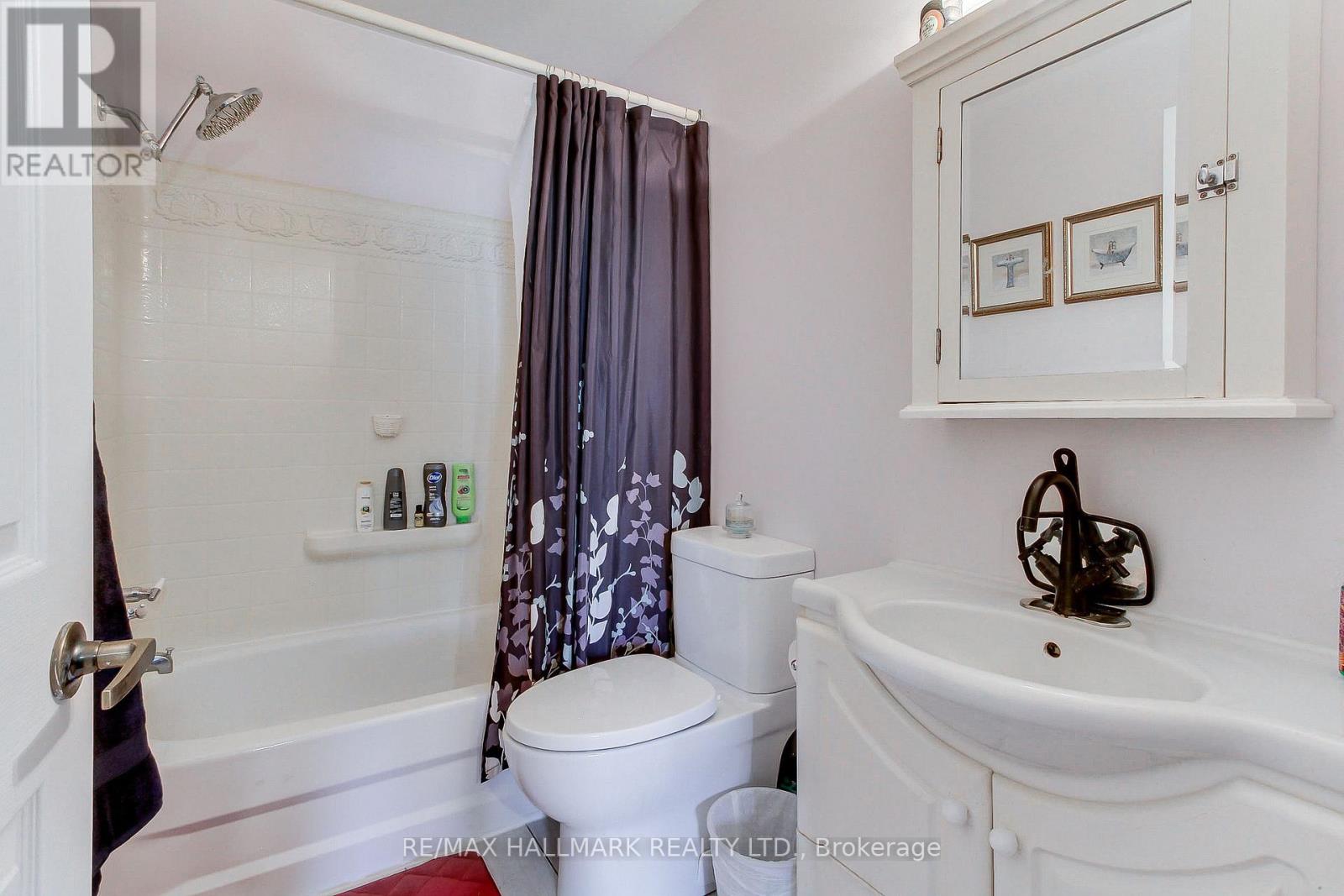 186 Beach Road, Georgina, Ontario  L4P 2L9 - Photo 24 - N12567916