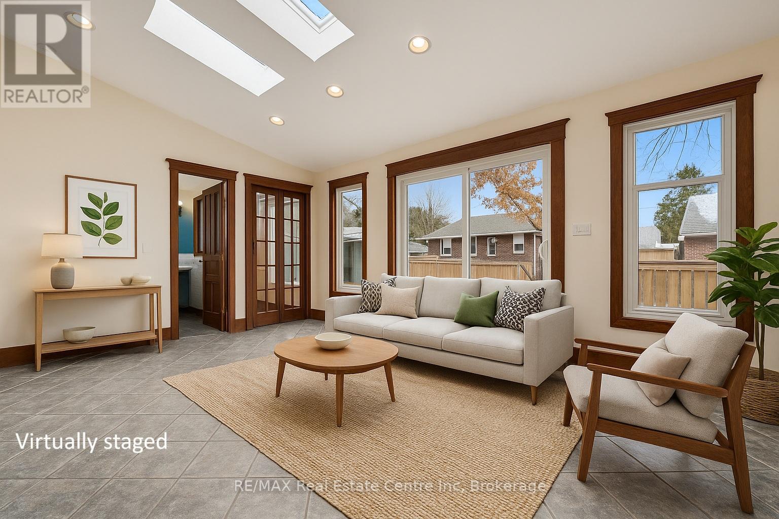 62 Division Street, Guelph (Exhibition Park), Ontario  N1H 1R2 - Photo 17 - X12554846