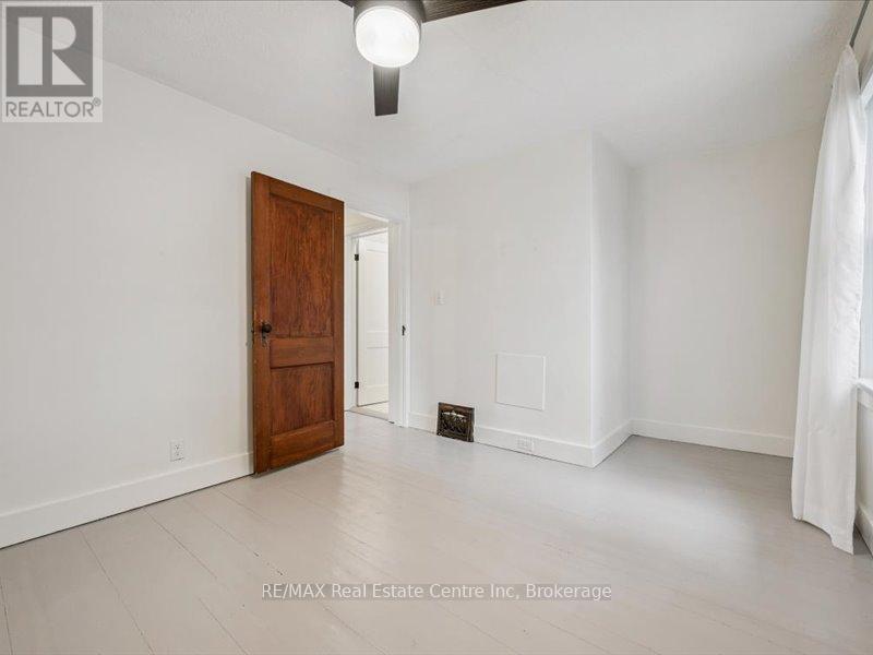 62 Division Street, Guelph (Exhibition Park), Ontario  N1H 1R2 - Photo 32 - X12554846