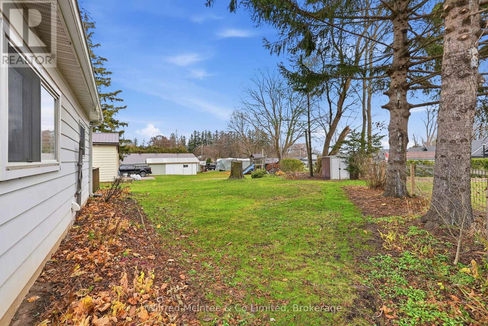 105 Mcgivern Street W, Brockton, Ontario  N0G 2V0 - Photo 31 - X12555236