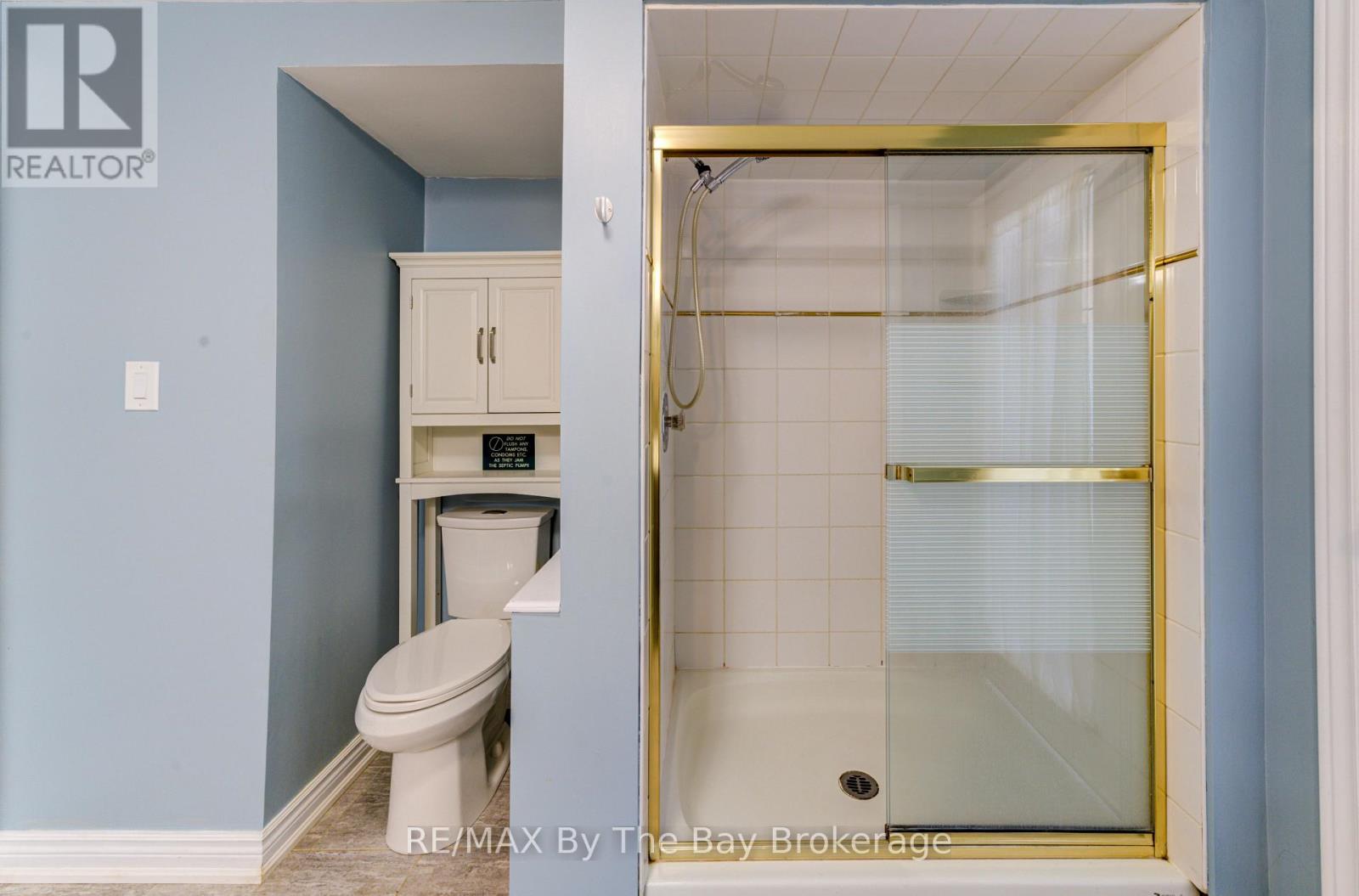 15 Willow Street, Wasaga Beach, Ontario  L9Z 2L4 - Photo 19 - S12567990