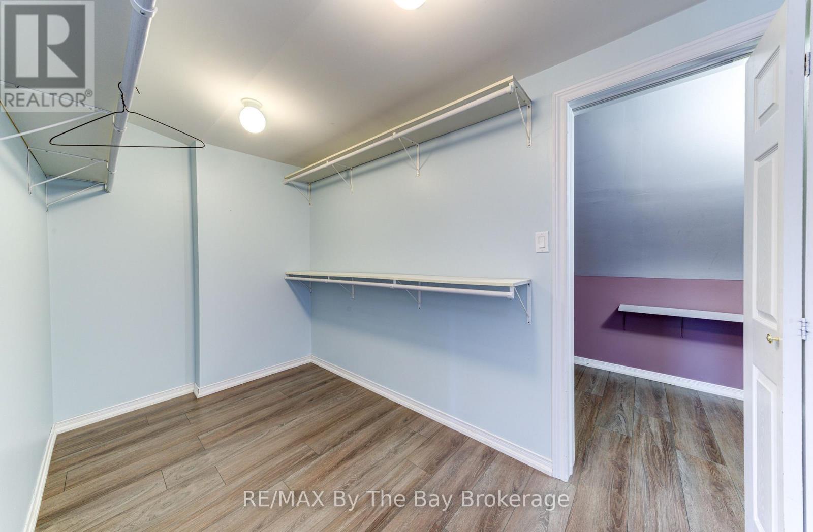 15 Willow Street, Wasaga Beach, Ontario  L9Z 2L4 - Photo 27 - S12567990