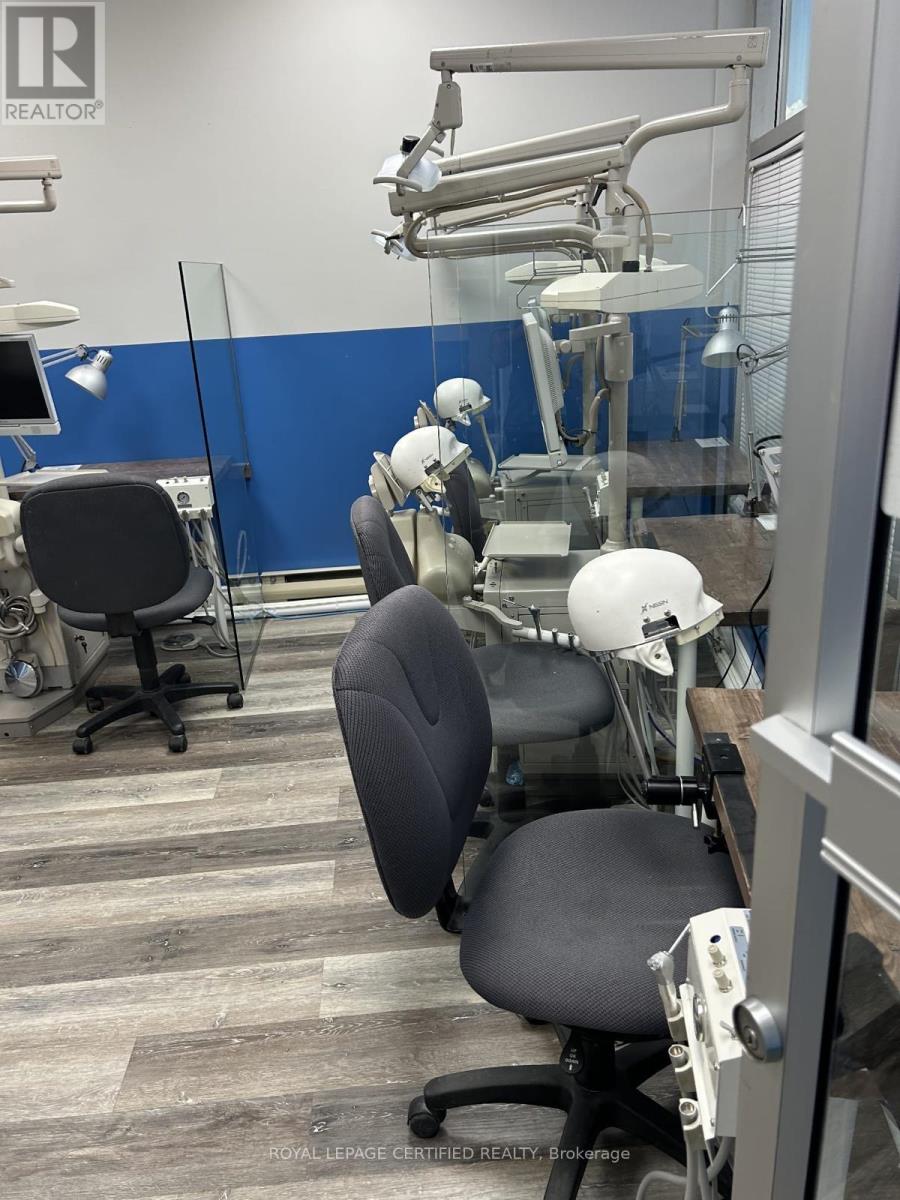 259 Traders Boulevard E, Mississauga, Ontario  L4Z 3L8 - Photo 11 - W12567790