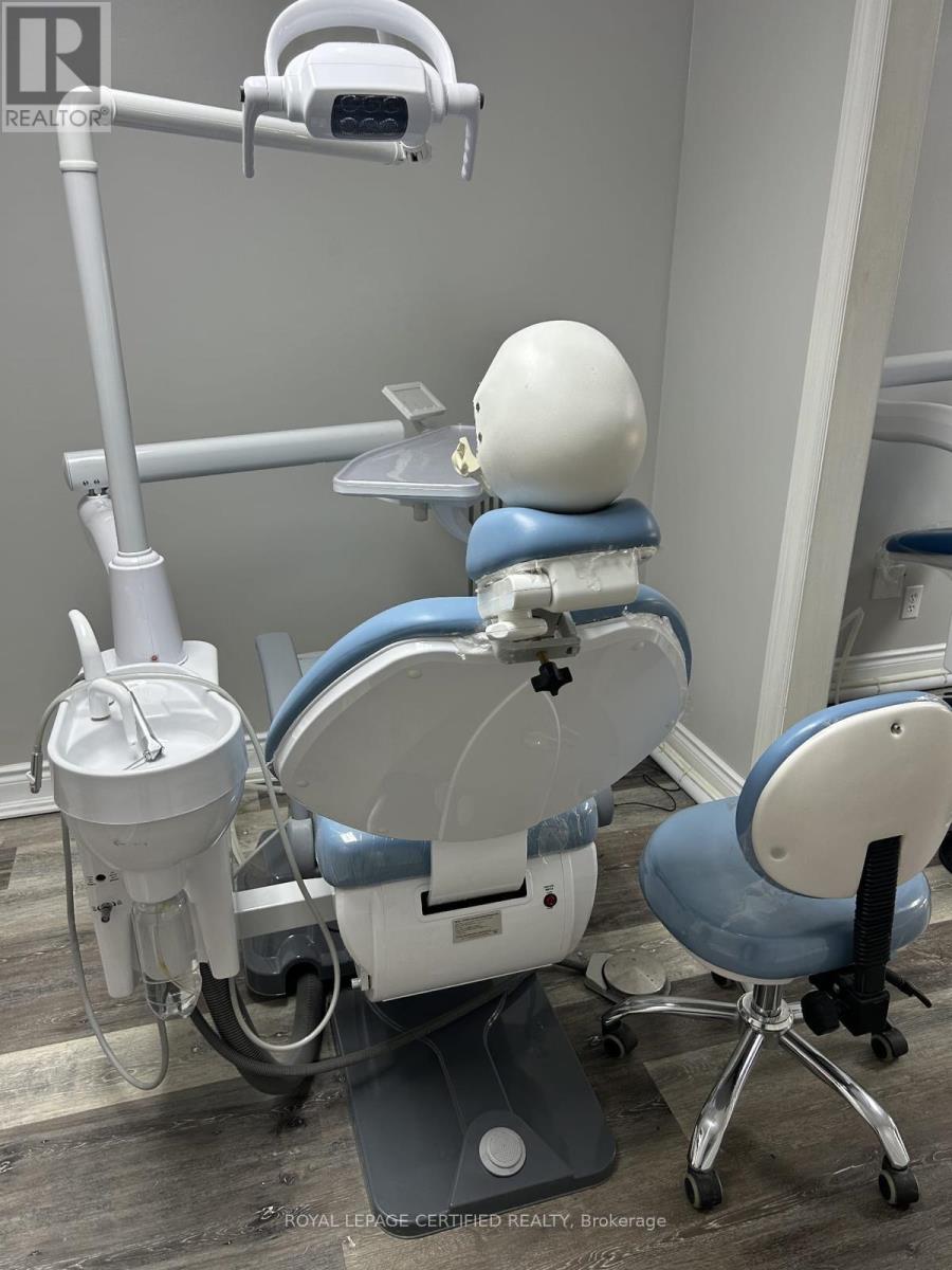 259 Traders Boulevard E, Mississauga, Ontario  L4Z 3L8 - Photo 9 - W12567790