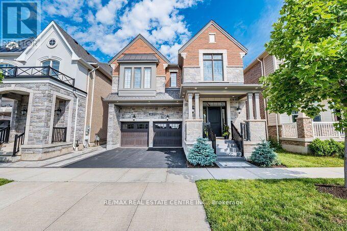 323 HAROLD DENT TRAIL, Oakville, Ontario
