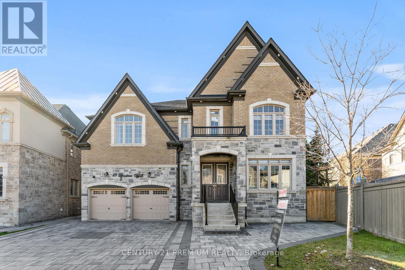 18 LANDVIEW ROAD, Brampton, Ontario