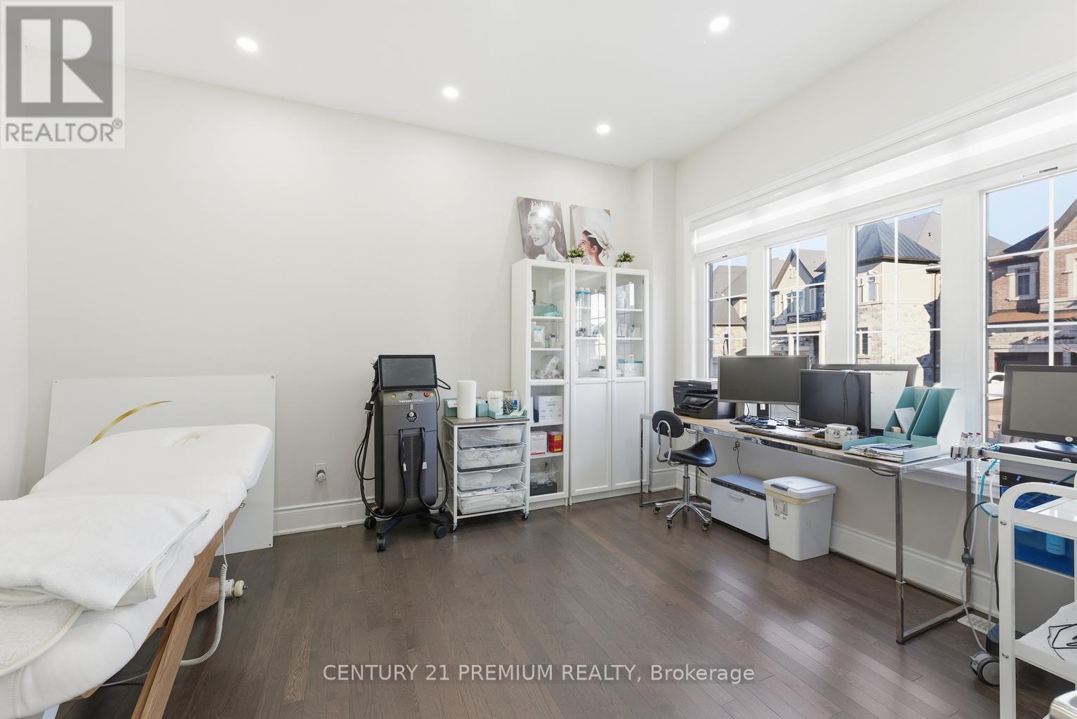 18 Landview Road, Brampton, Ontario  L6P 0H7 - Photo 22 - W12567798