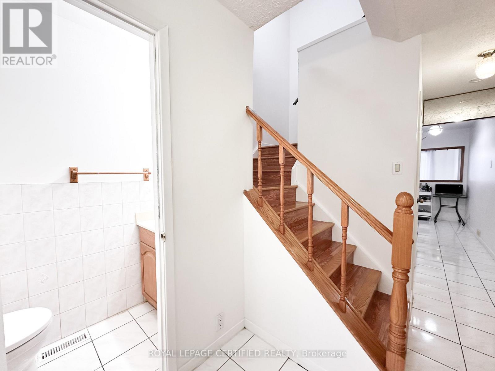 79 - 41 Mississauga Valley Boulevard, Mississauga, Ontario  L5A 3N5 - Photo 4 - W12567860