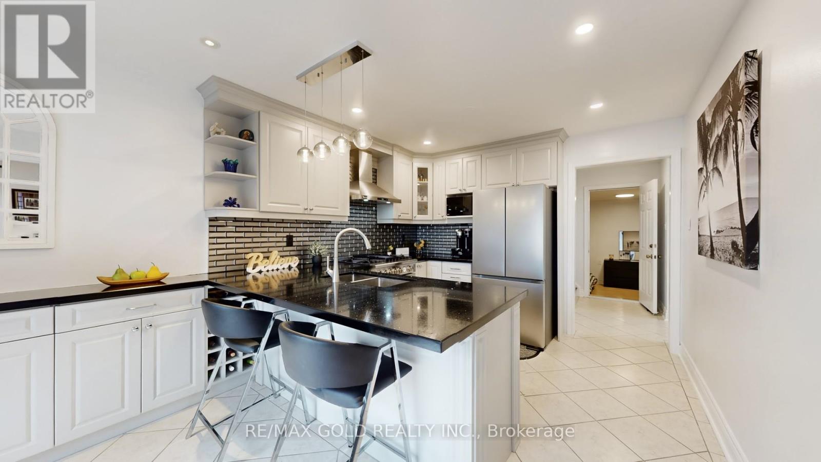 20 Clover Bloom Road, Brampton, Ontario L6R 1R8 - Photo 10 - W12567884