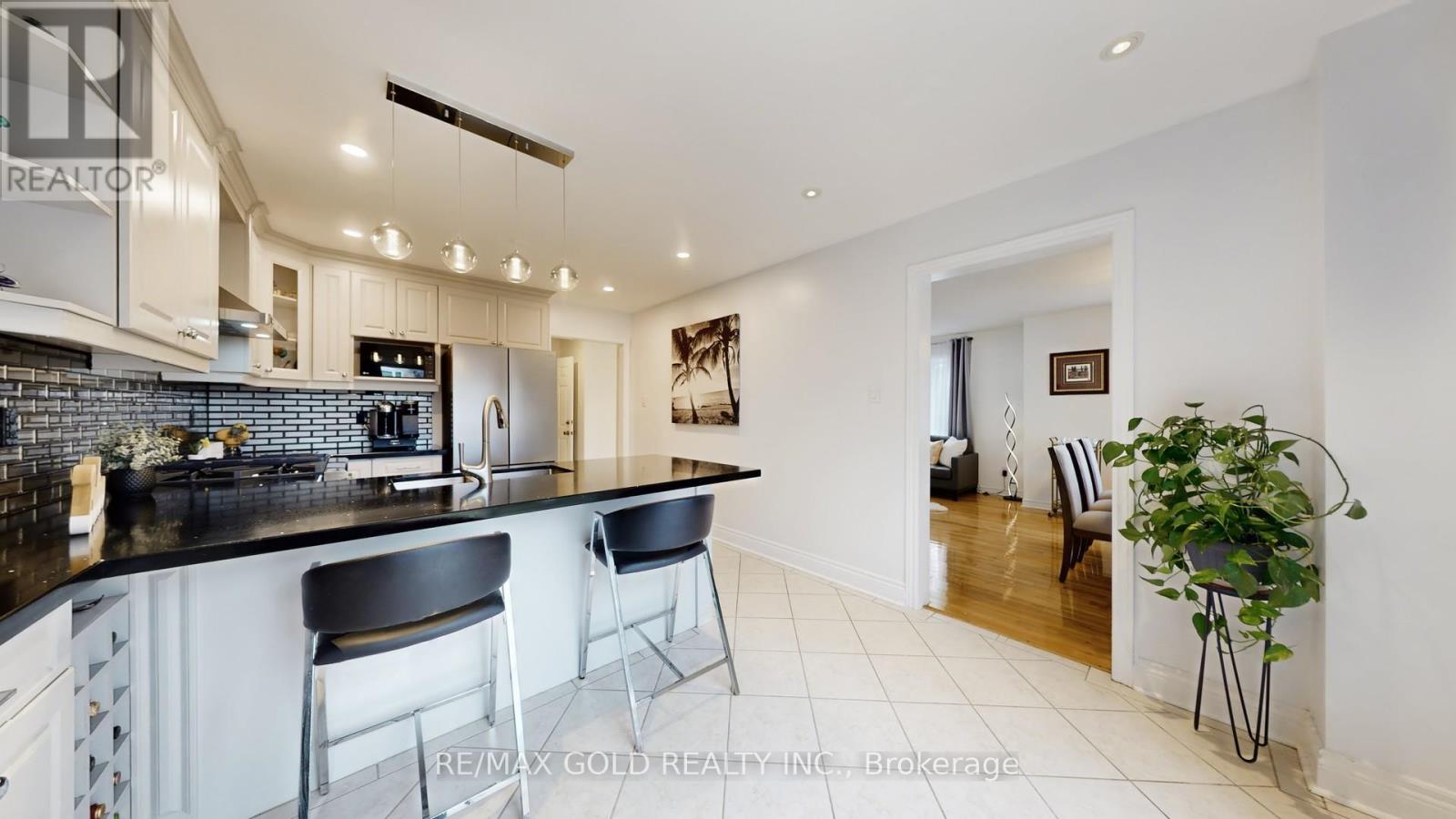 20 Clover Bloom Road, Brampton, Ontario L6R 1R8 - Photo 14 - W12567884