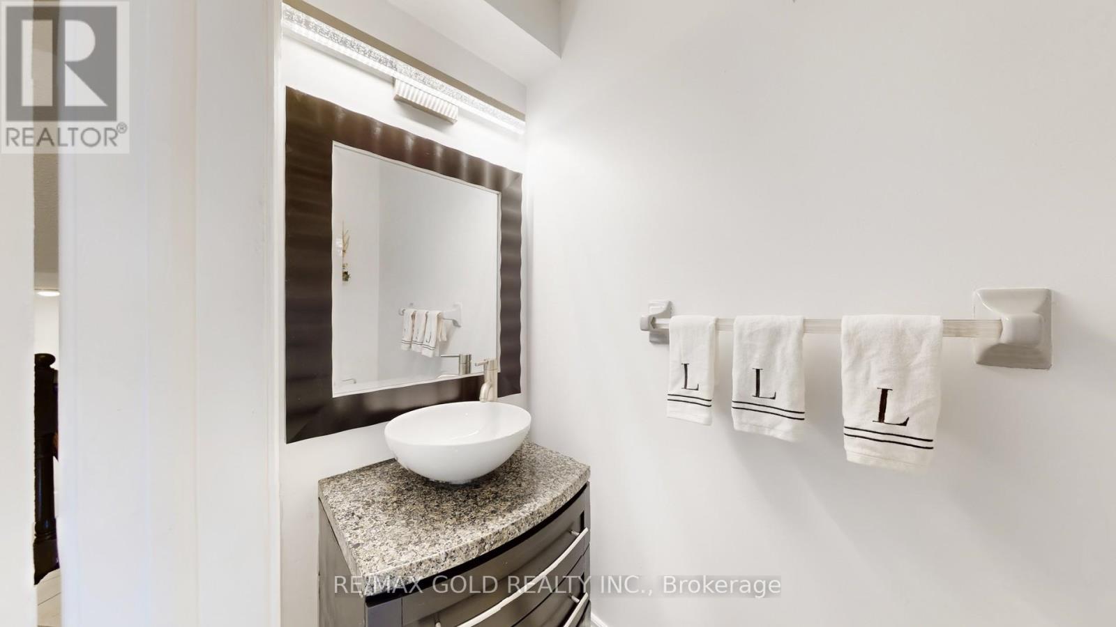 20 Clover Bloom Road, Brampton, Ontario L6R 1R8 - Photo 17 - W12567884