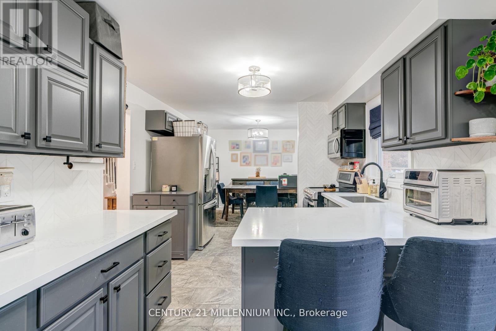 28 Bristol Avenue, Brampton, Ontario  L6X 2B3 - Photo 21 - W12567924