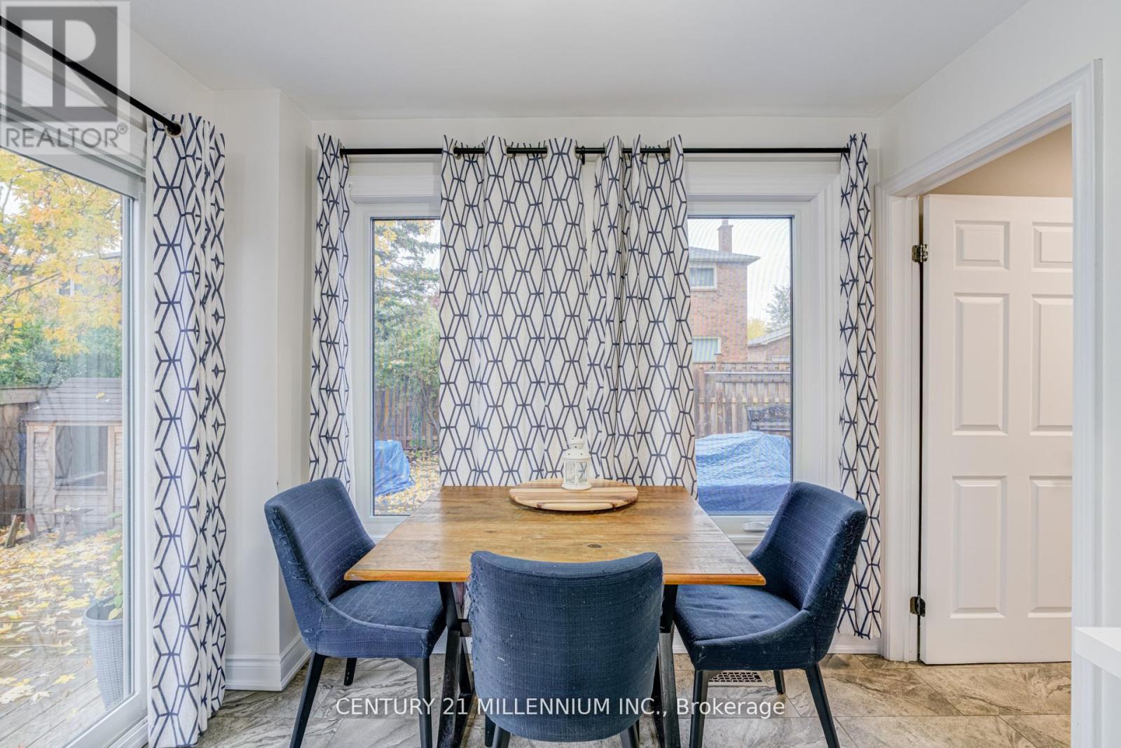 28 Bristol Avenue, Brampton, Ontario  L6X 2B3 - Photo 23 - W12567924