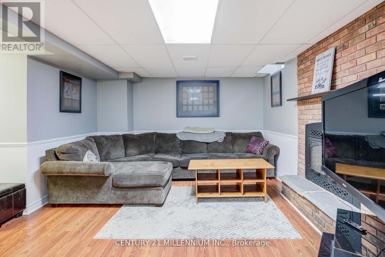 28 Bristol Avenue, Brampton, Ontario  L6X 2B3 - Photo 43 - W12567924