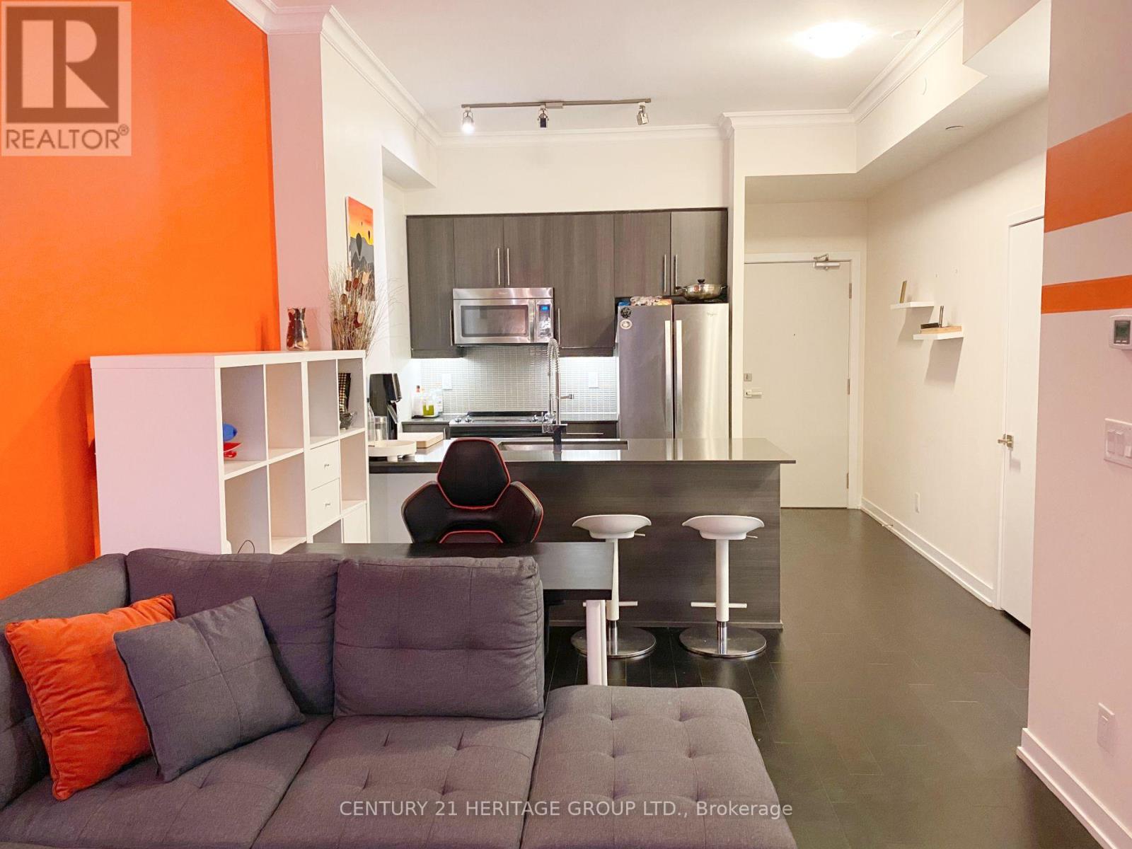 703 - 4011 Brickstone Mews, Mississauga, Ontario  L5B 0G3 - Photo 5 - W12567958