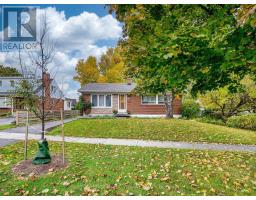 20 ERLESMERE AVENUE, Brampton, Ontario