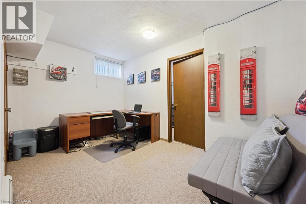 136 Fairway Road N, Kitchener, Ontario  N2A 2N6 - Photo 33 - 40769865