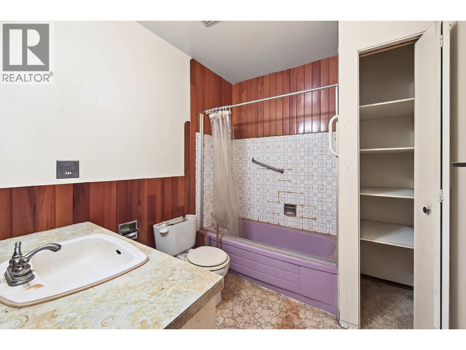 1269 Hook Drive, Kamloops, British Columbia  V2B 7S8 - Photo 19 - 10369733