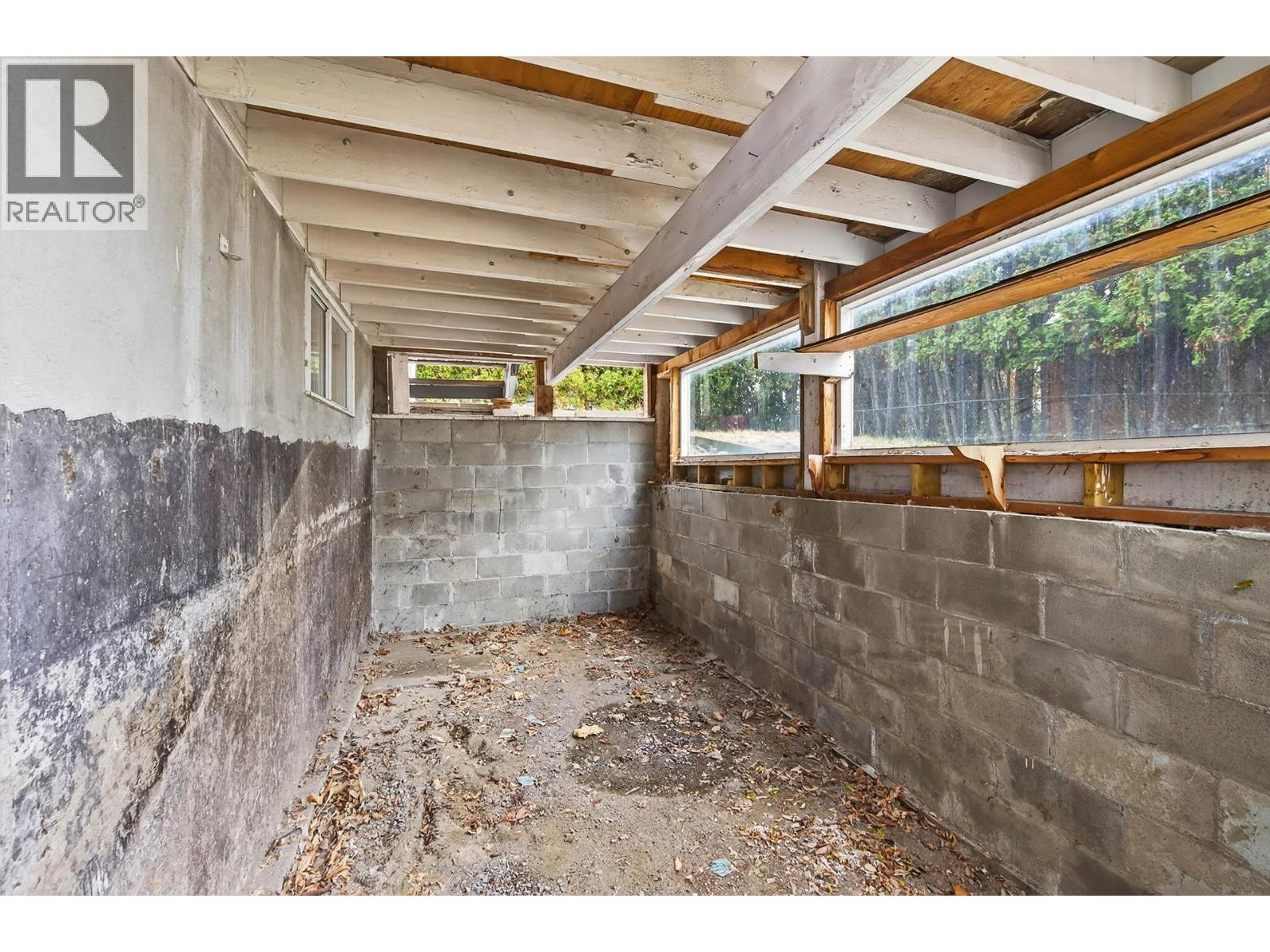 1269 Hook Drive, Kamloops, British Columbia  V2B 7S8 - Photo 33 - 10369733