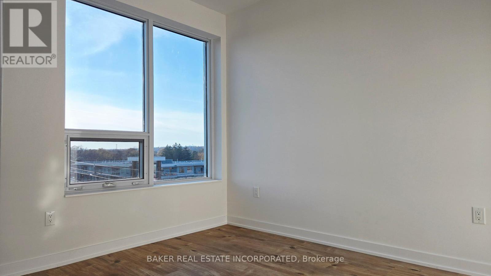 607 - 500 Plains Road E, Burlington, Ontario  L7T 2E1 - Photo 8 - W12548600