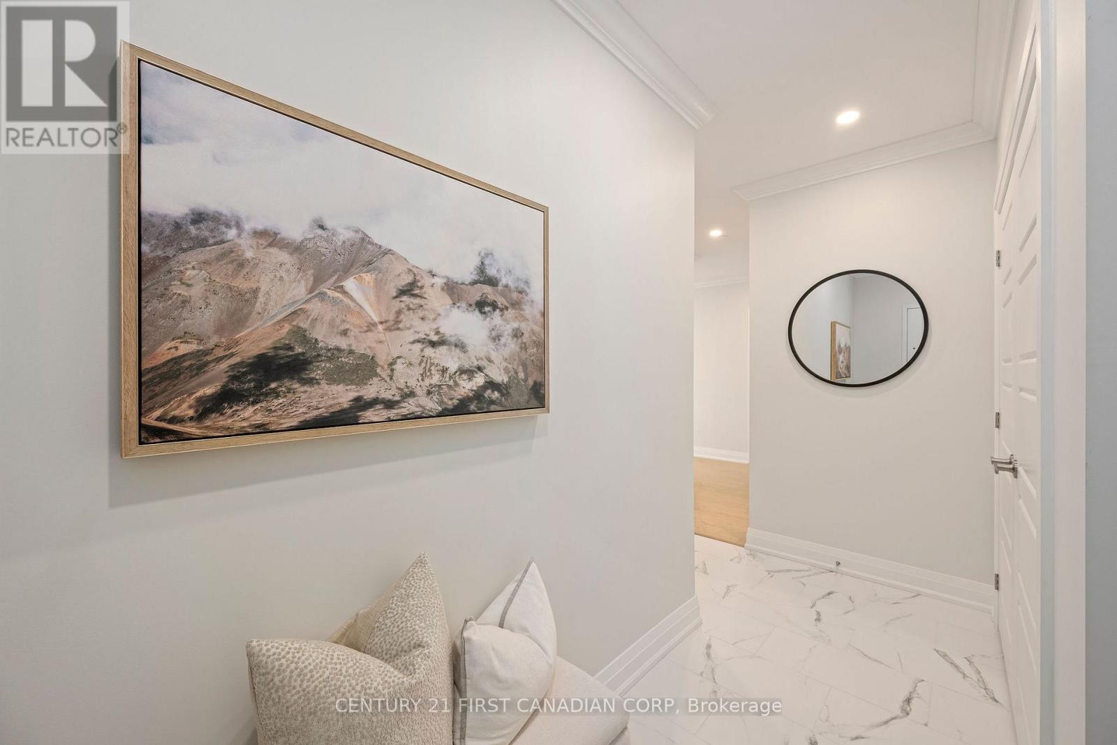 212 - 1560 Upper West Avenue, London South, Ontario  N6K 0L1 - Photo 2 - X12568030