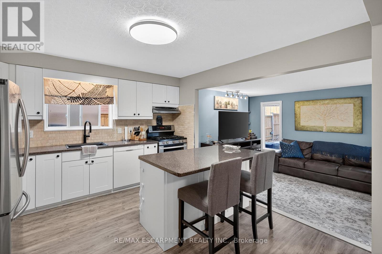 84 Branthaven Drive, Hamilton, Ontario  L8J 2M5 - Photo 15 - X12567822