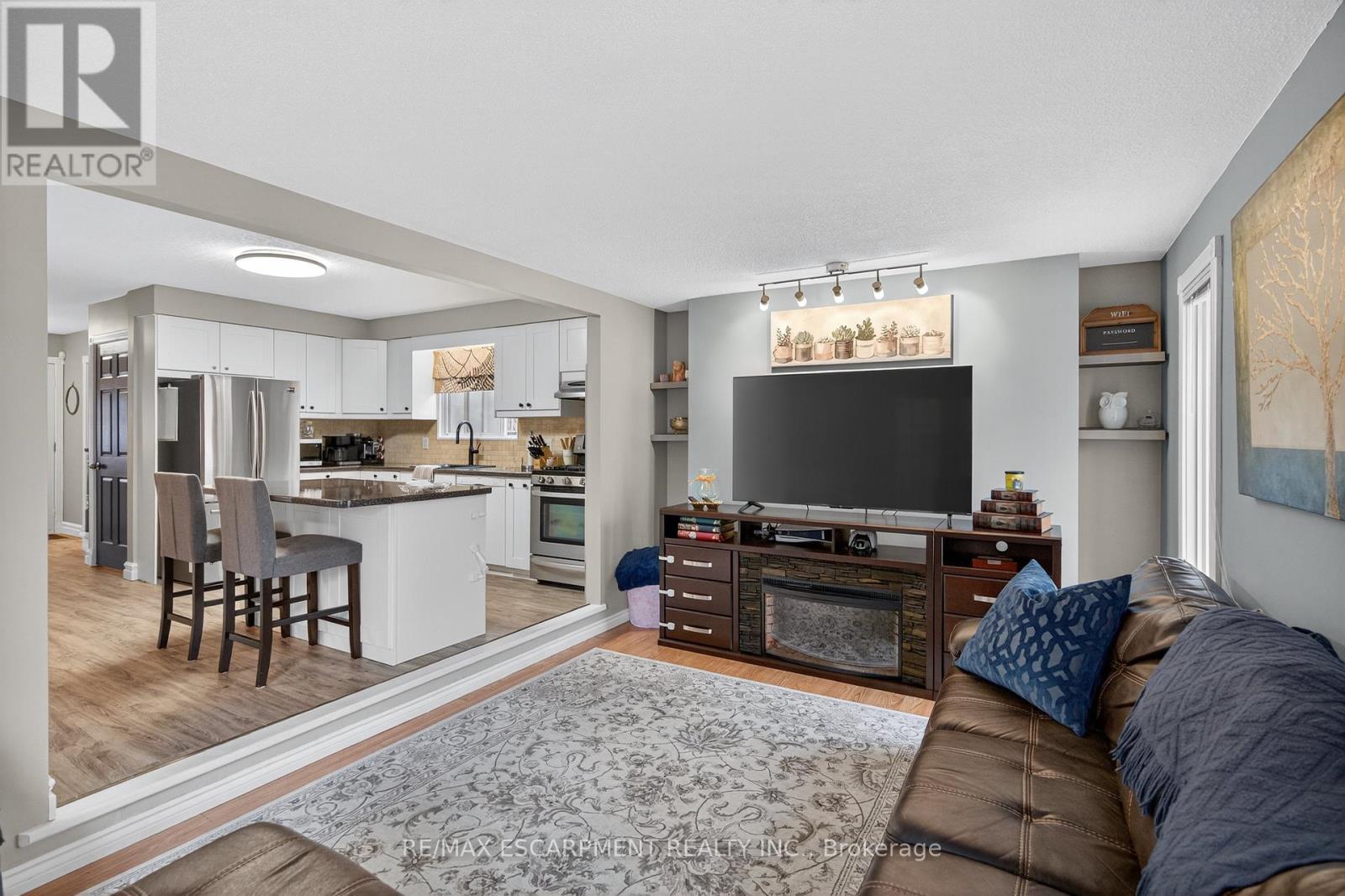 84 Branthaven Drive, Hamilton, Ontario  L8J 2M5 - Photo 22 - X12567822