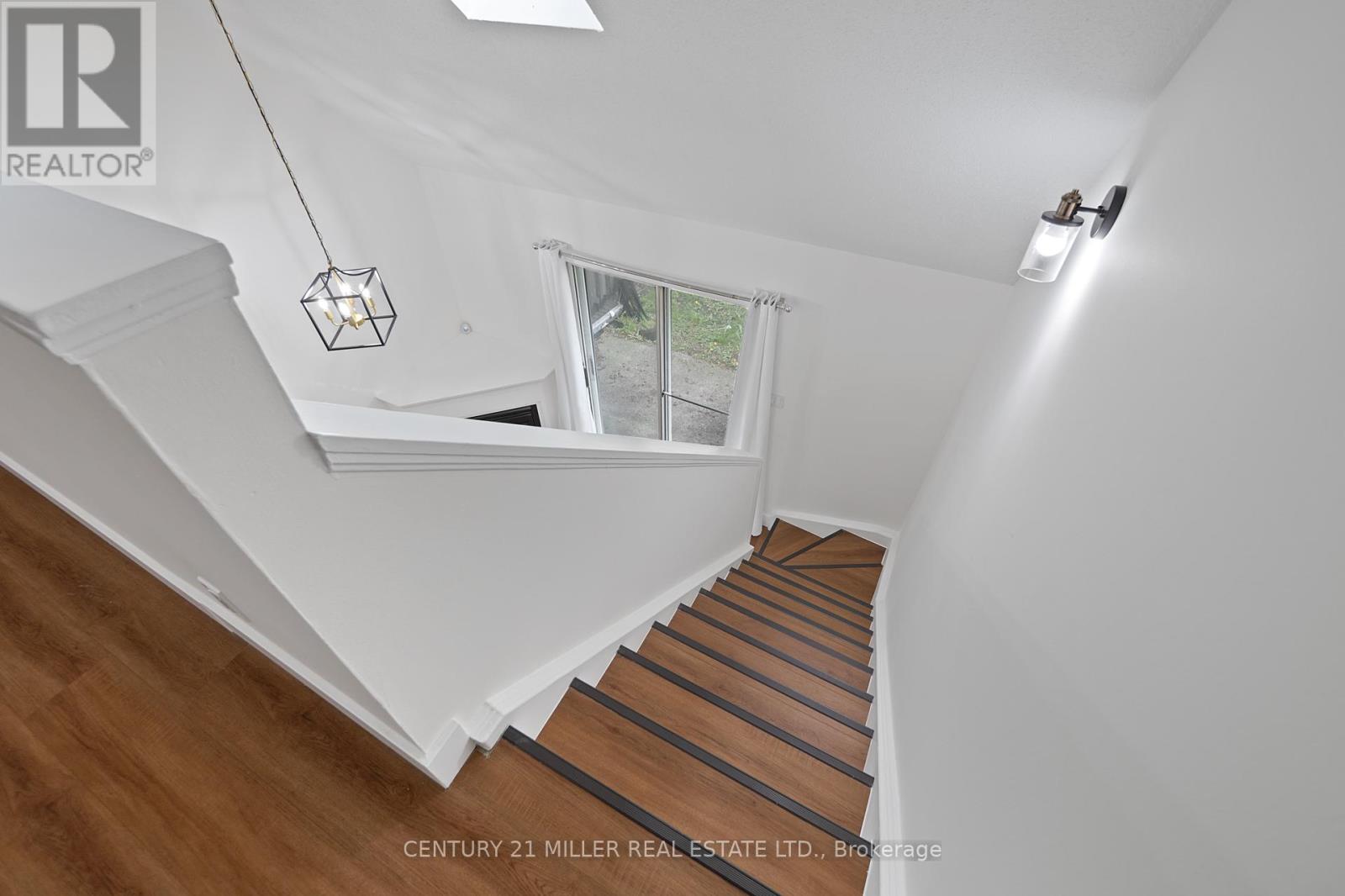 41 Valleyview Road, Kitchener, Ontario  N2E 3H9 - Photo 13 - X12567854