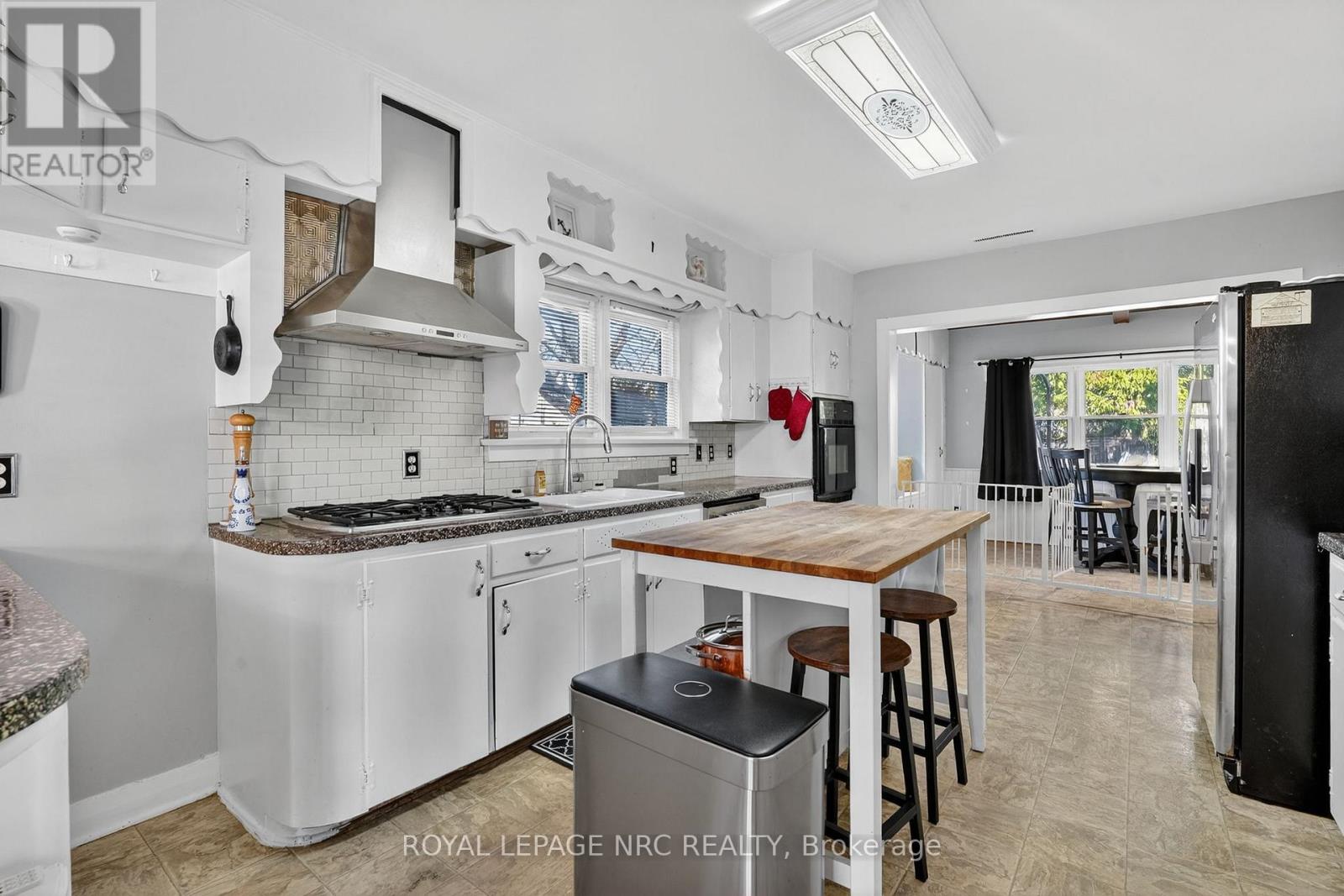 3208 Young Avenue, Fort Erie, Ontario  L0S 1N0 - Photo 14 - X12567870