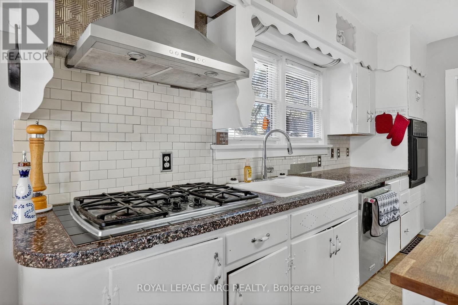 3208 Young Avenue, Fort Erie, Ontario  L0S 1N0 - Photo 17 - X12567870